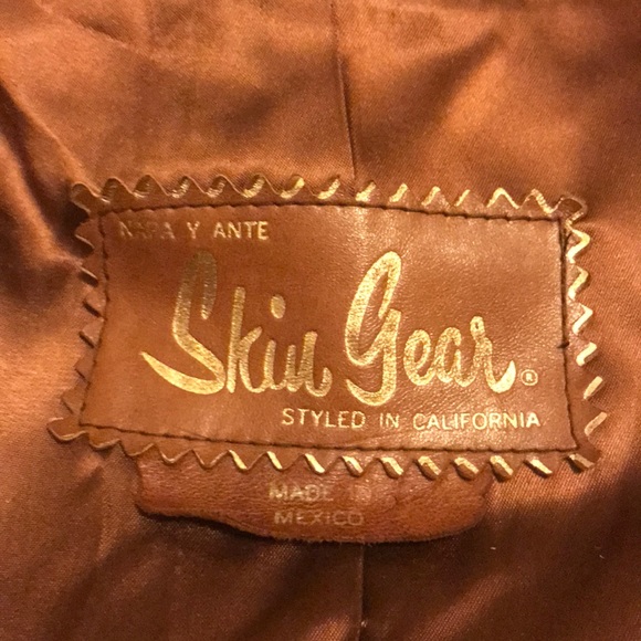 Long Leather Trench Coat with Belt - Picture 7 of 8